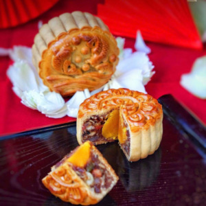 Bánh Trung Thu Grand Castella- Vị Dừa Sầu Riêng 200gr